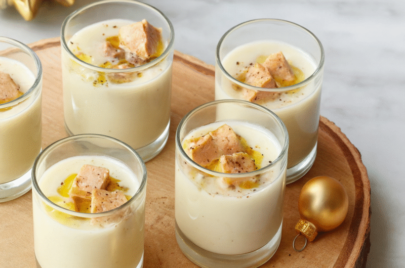 FICHE DE RECETTE – Velouté de chou fleur, huile de truffe et foie gras.